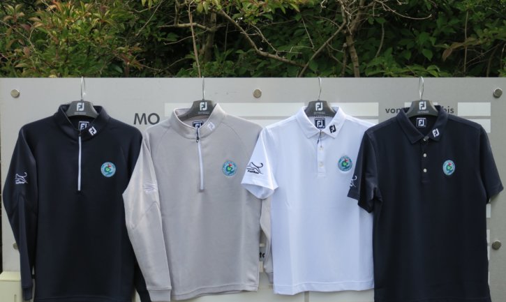Jugend: neue Panther Logo Kleidung im Pro-Shop